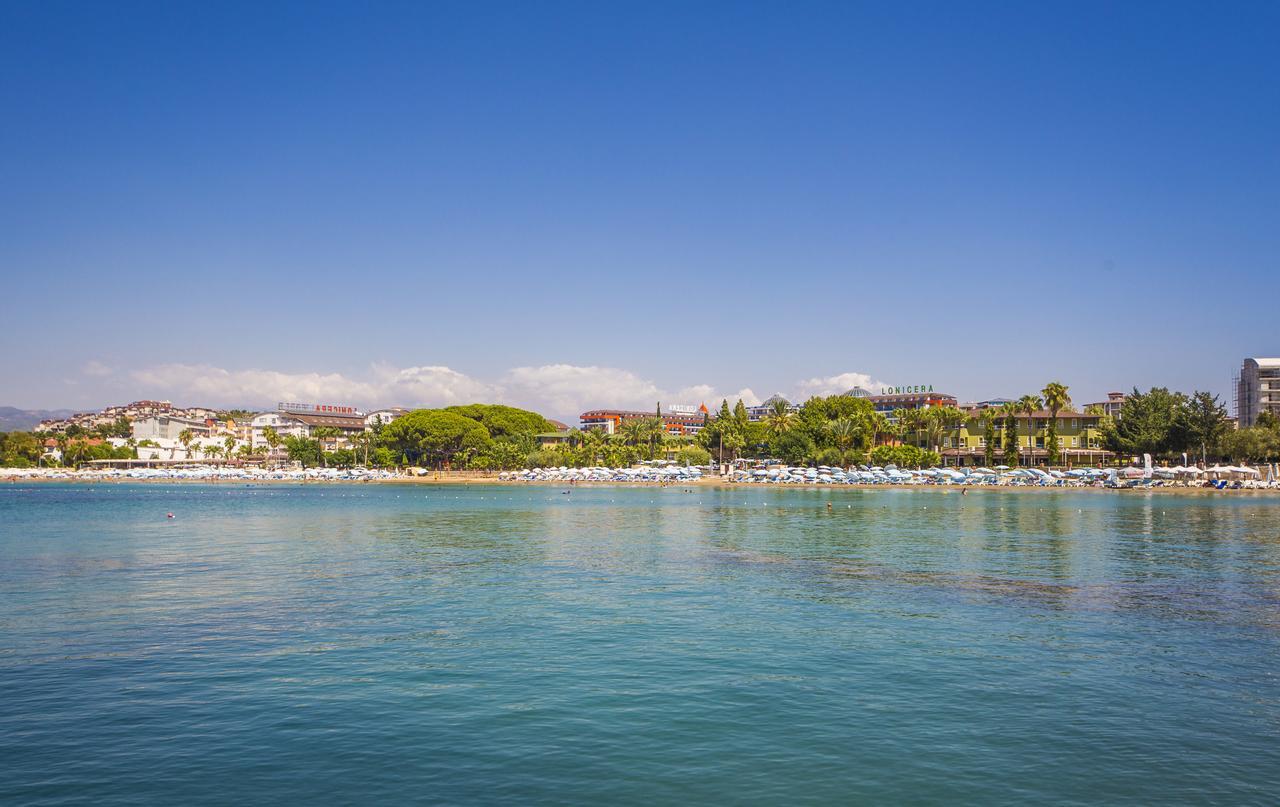 Lonicera Resort & Spa Hotel เอาซัลลาร์ ภายนอก รูปภาพ