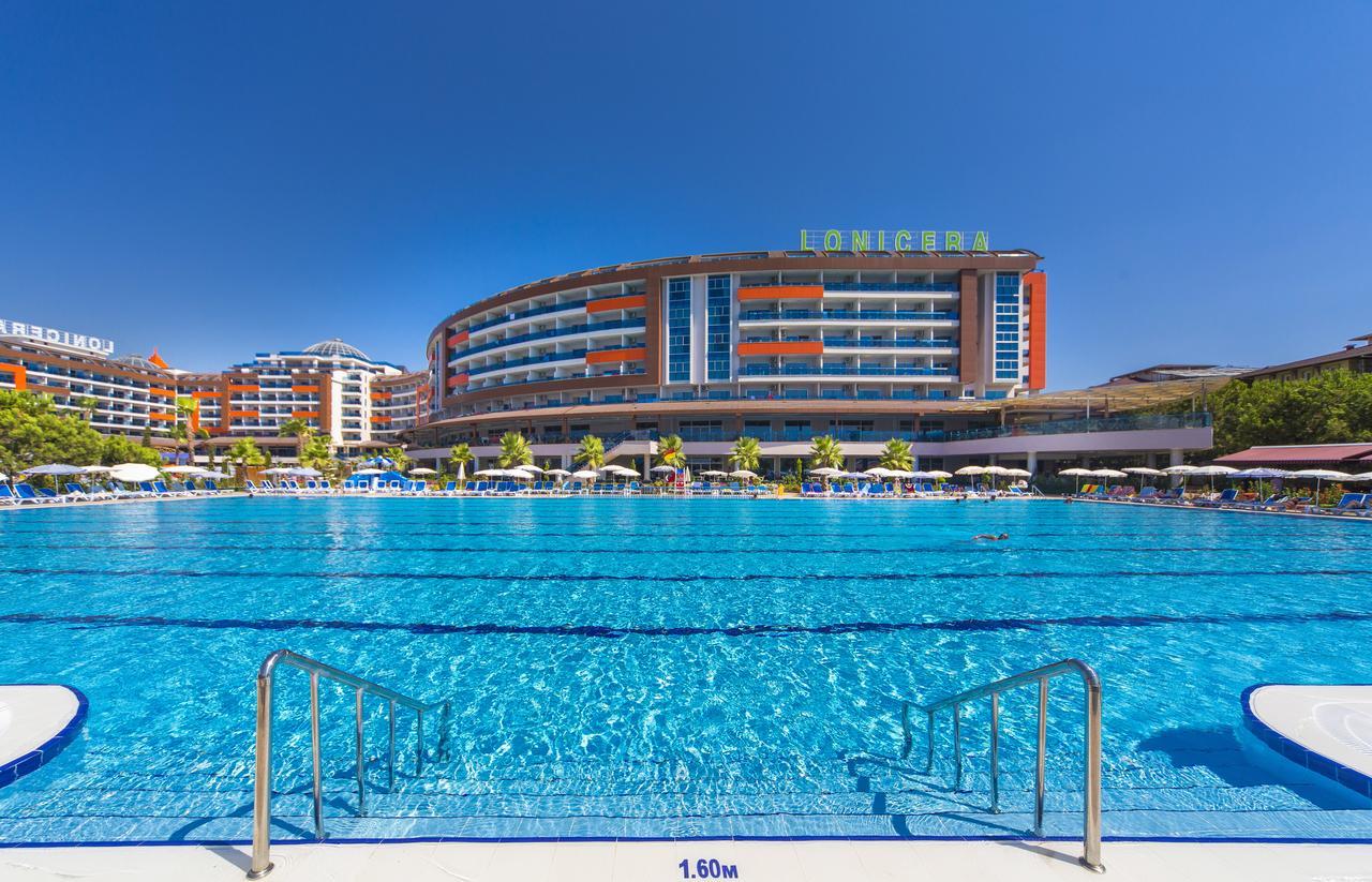 Lonicera Resort & Spa Hotel เอาซัลลาร์ ภายนอก รูปภาพ