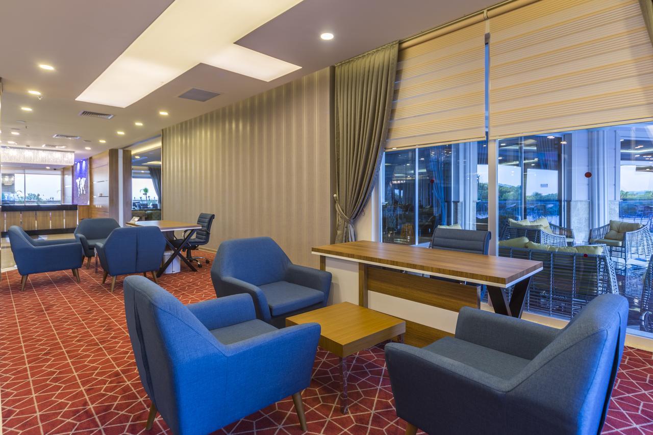 Lonicera Resort & Spa Hotel เอาซัลลาร์ ภายนอก รูปภาพ